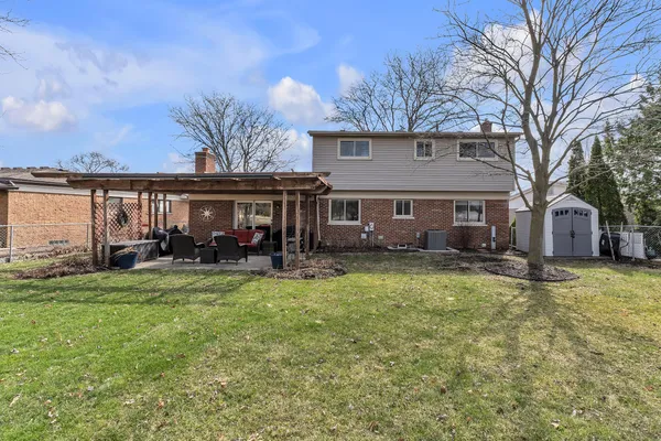$399,900 | 7533 Hillsboro Drive, Canton, MI 48187