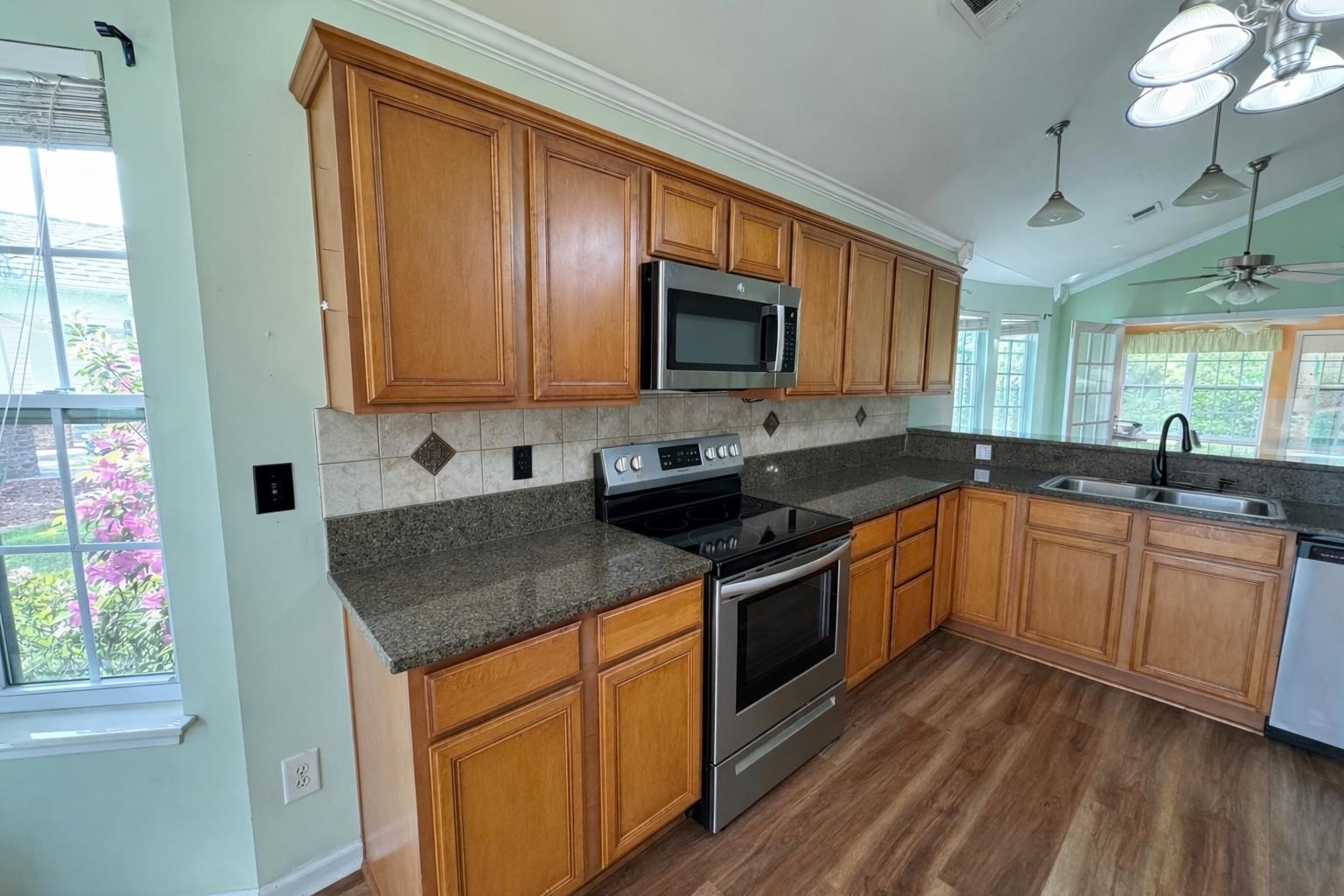 1140 Spalding Court Surfside Beach, SC 29575 - Photo 2 of 7