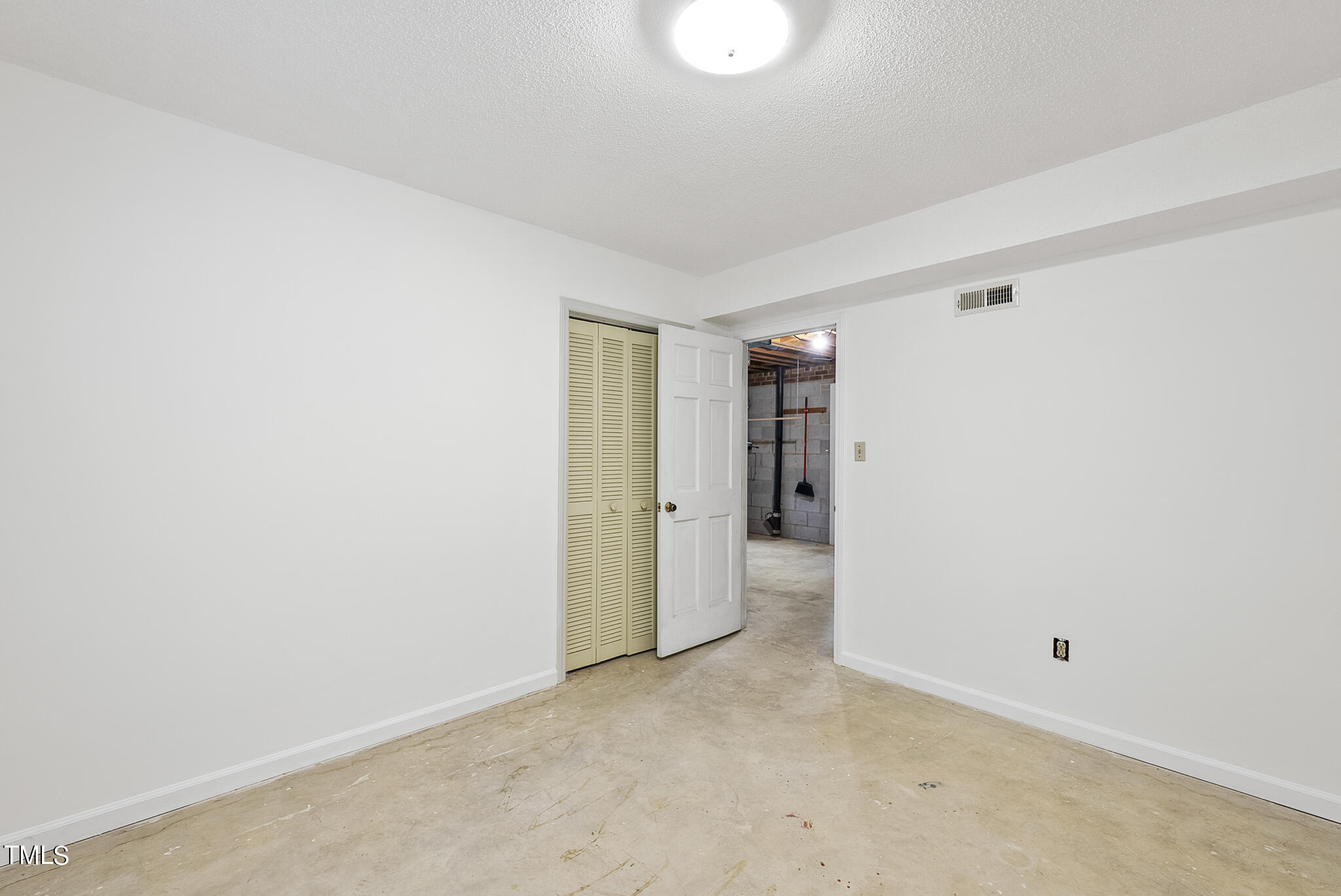 5213 Old Forge Circle Raleigh, NC 27609 - Photo 34 of 37 a view of an empty room