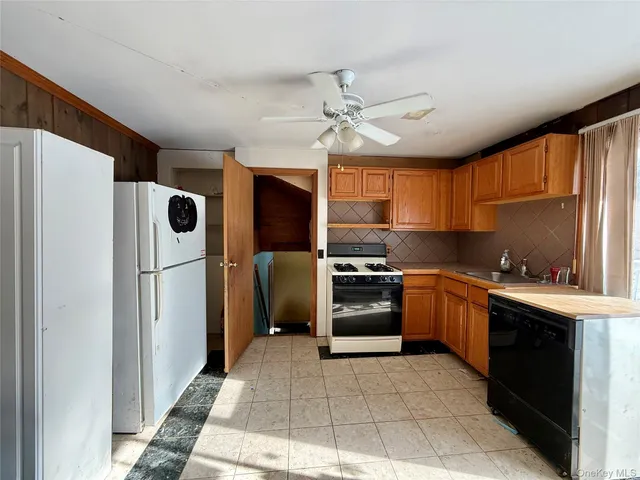 $349,000 | 2470 State Rte 55, Poughquag, NY 12570
