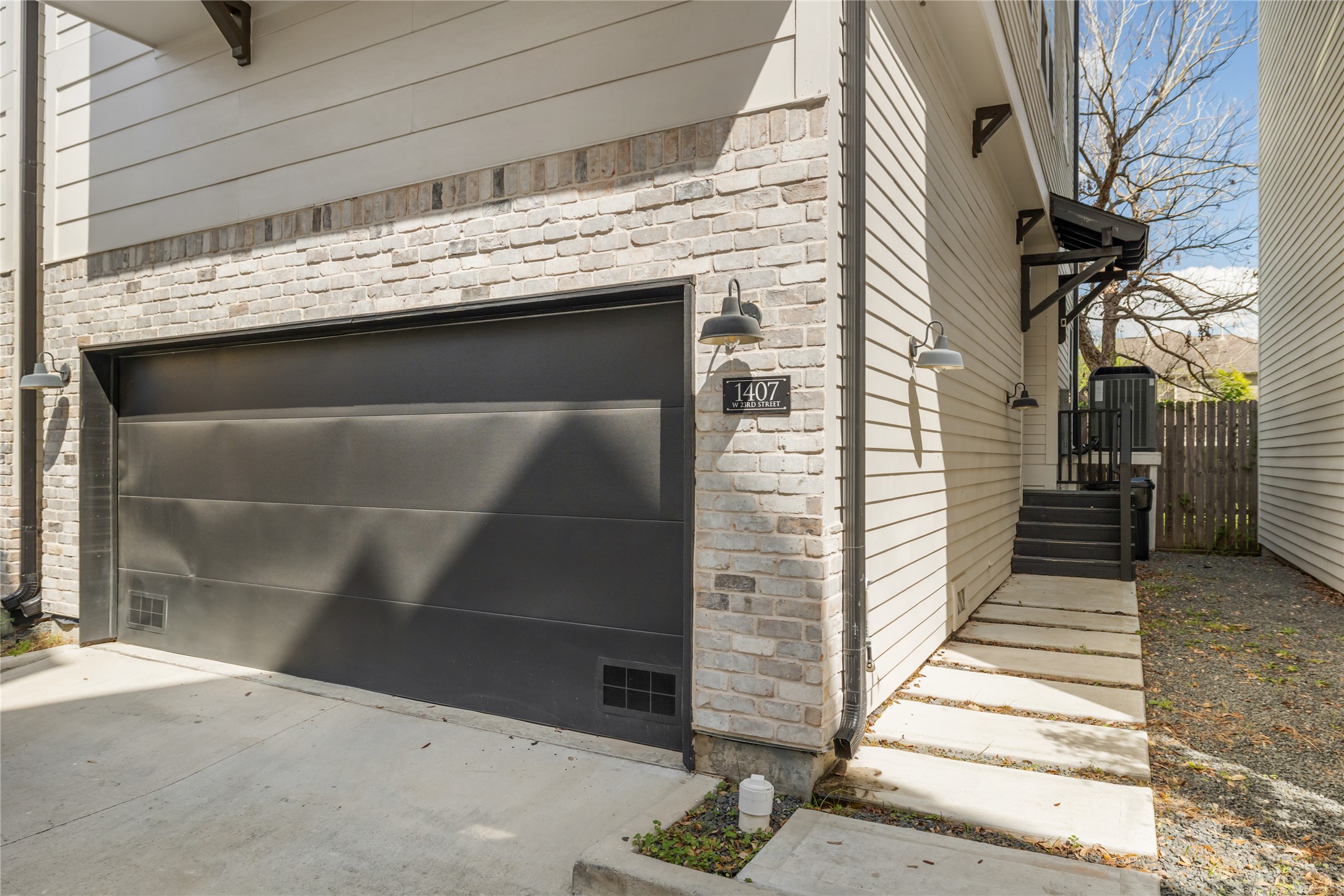1407 West 23rd Street Houston, TX 77008 - Photo 25 of 30