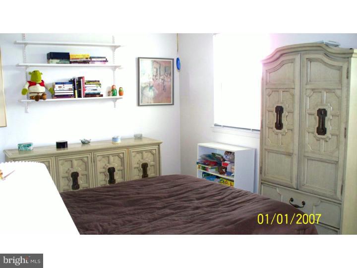 823 Selmer Road Philadelphia, PA 19116 - Photo 13 of 18 Bedroom 2