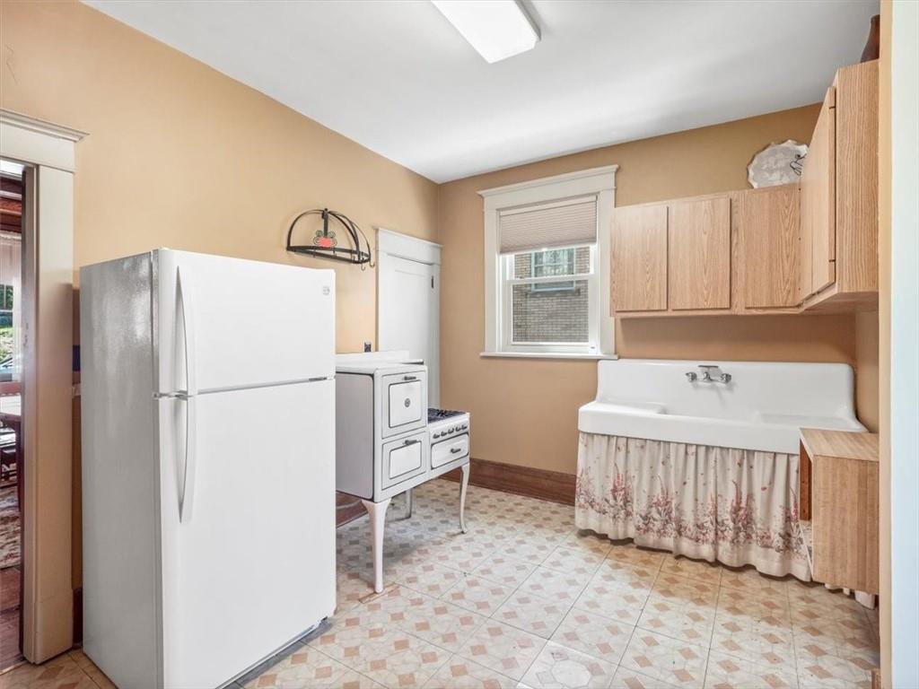 112 Richey Avenue Pittsburgh, PA 15214 - Photo 10 of 31 Gallery Image 10