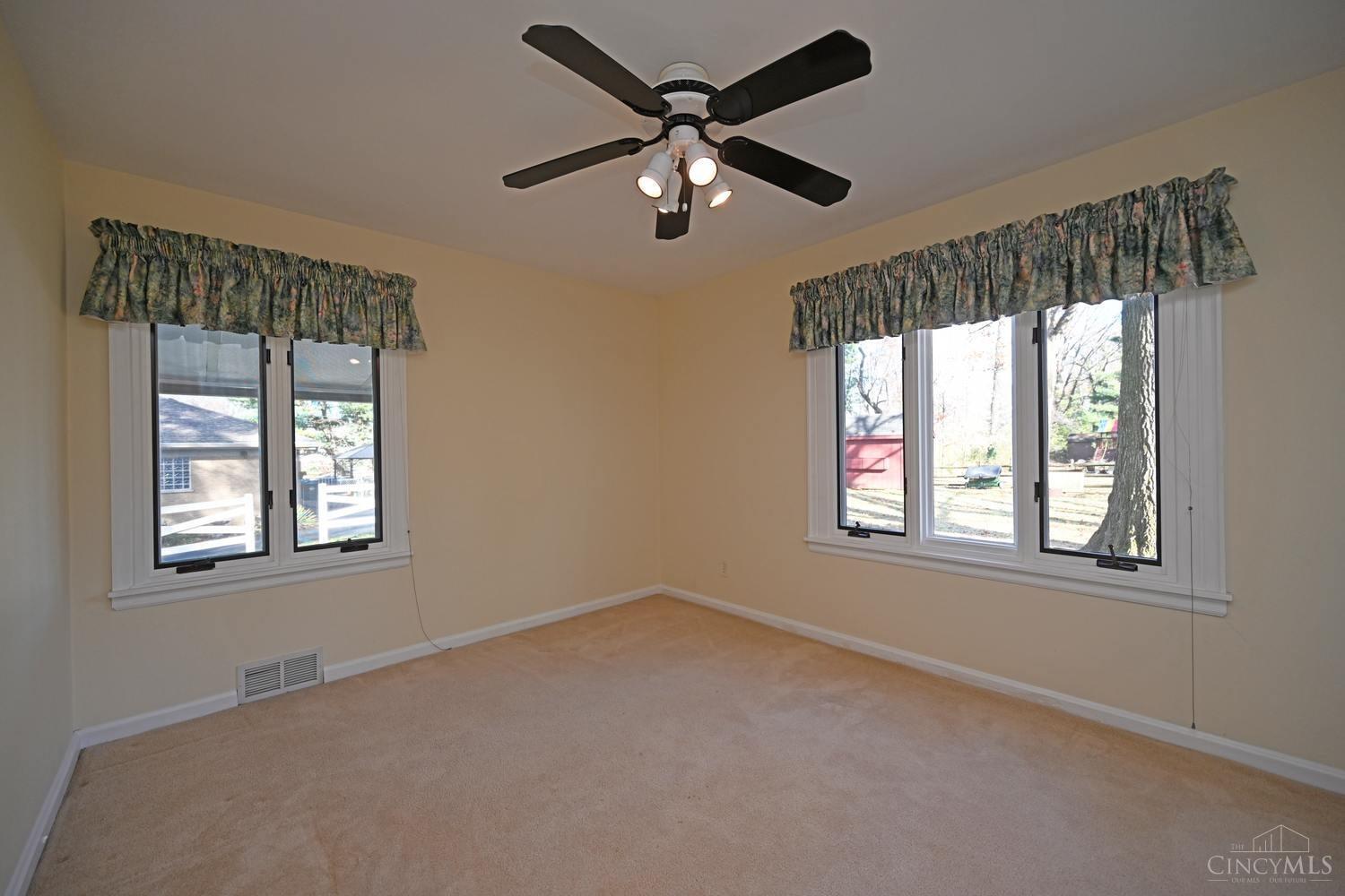1740 Neeb Road Cincinnati, OH 45233 - Photo 28 of 49