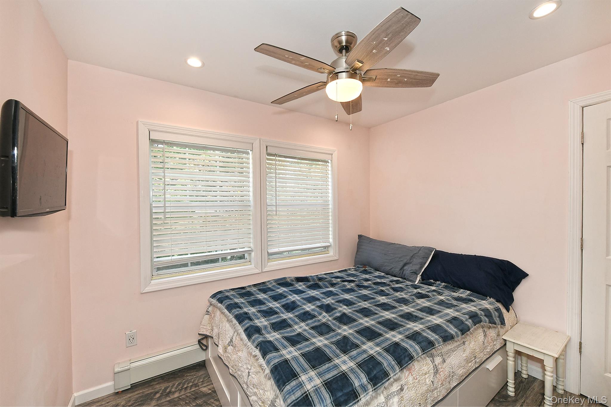 33 Robin Road Rocky Point, NY 11778 - Photo 9 of 16 Bedroom #2