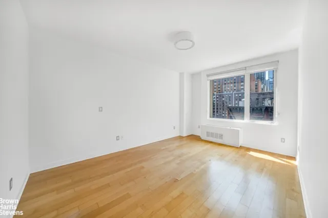 $1,250,000 | 517 West 46th Street, Unit 601 | Hell's Kitchen