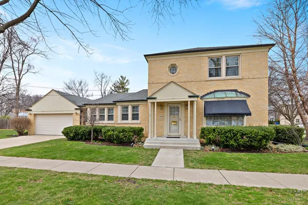 $550,000 | 400 West Milburn Avenue, Mount Prospect, IL 60056