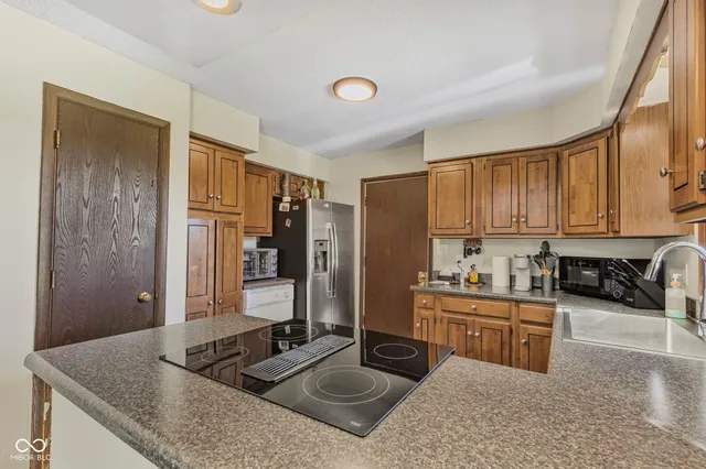 $260,000 | 2017 North Meridian Road, Peru, IN 46970