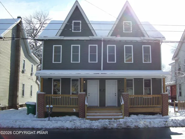 $2,500 | 735 Ann Street, Stroudsburg, PA 18360