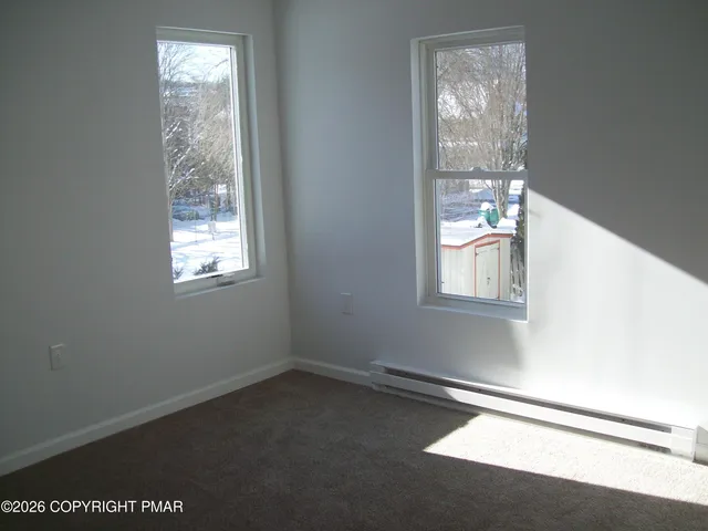 $2,500 | 735 Ann Street, Stroudsburg, PA 18360