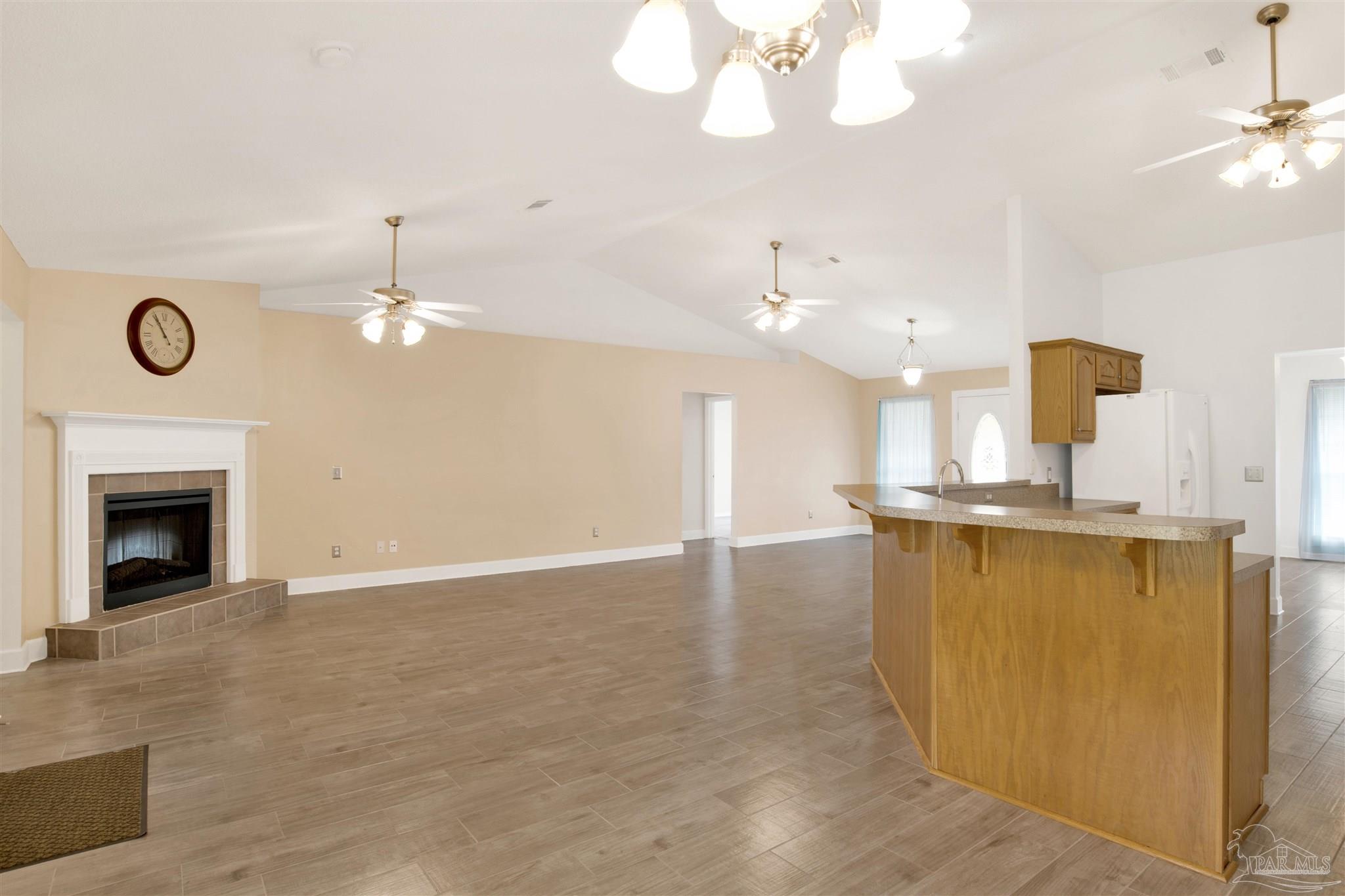 4663 Nichols Creek Road Milton, FL 32583 - Photo 5 of 38 Gallery Image 5