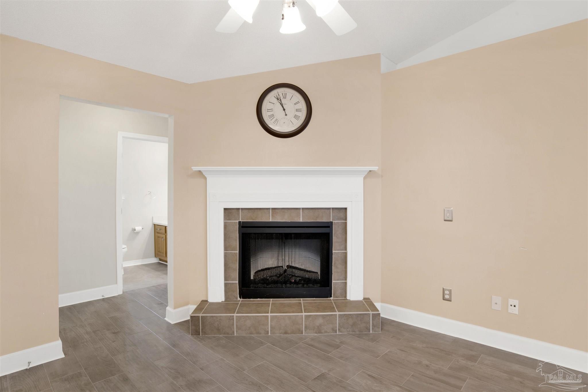 4663 Nichols Creek Road Milton, FL 32583 - Photo 7 of 38 Gallery Image 7