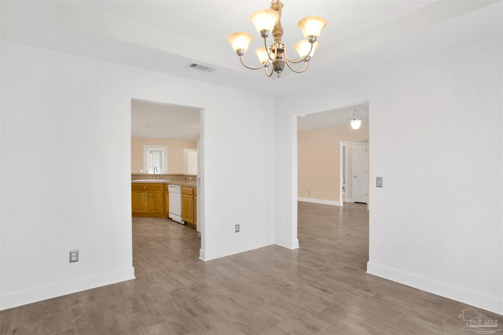 4663 Nichols Creek Road Milton, FL 32583 - Photo 10 of 38 Gallery Image 10