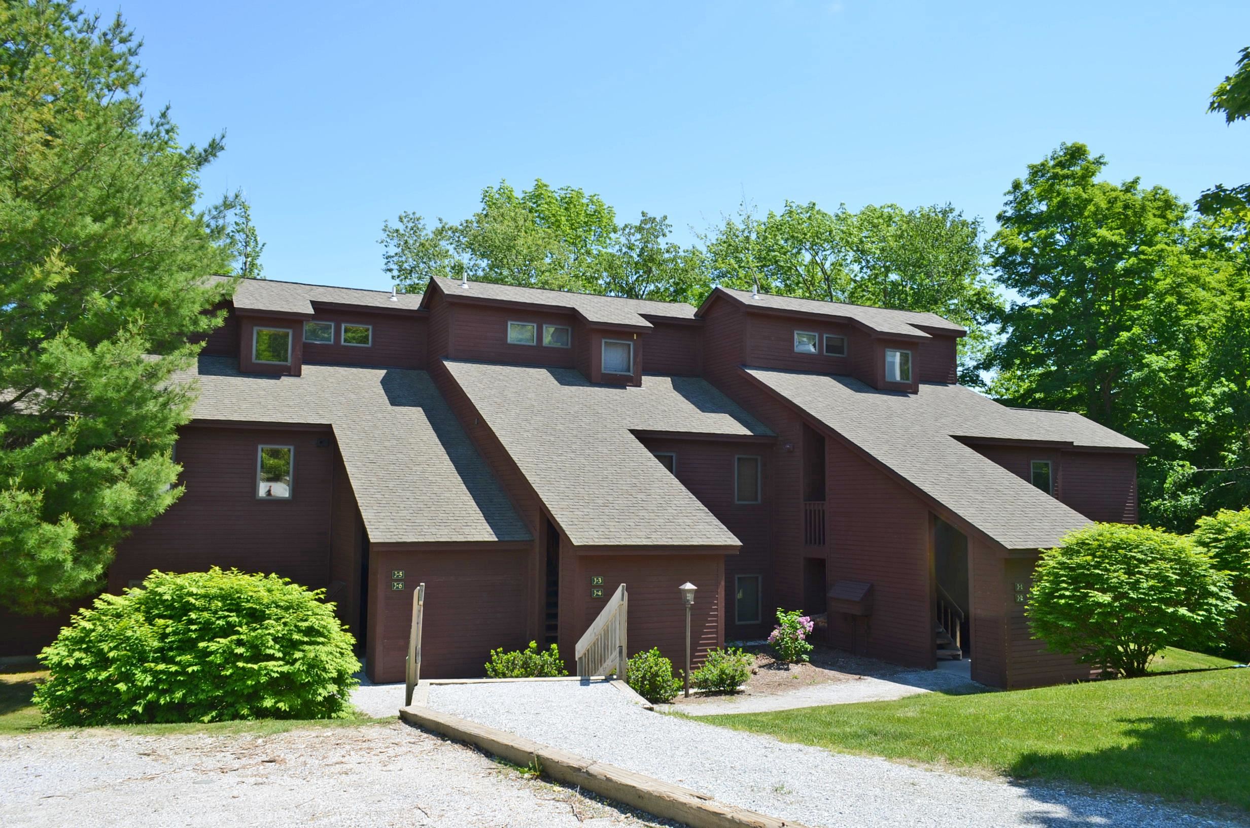 45 Kettlebrook Road, Unit J5 Ludlow, VT 05149 - Photo 1 of 8 Gallery Image 1