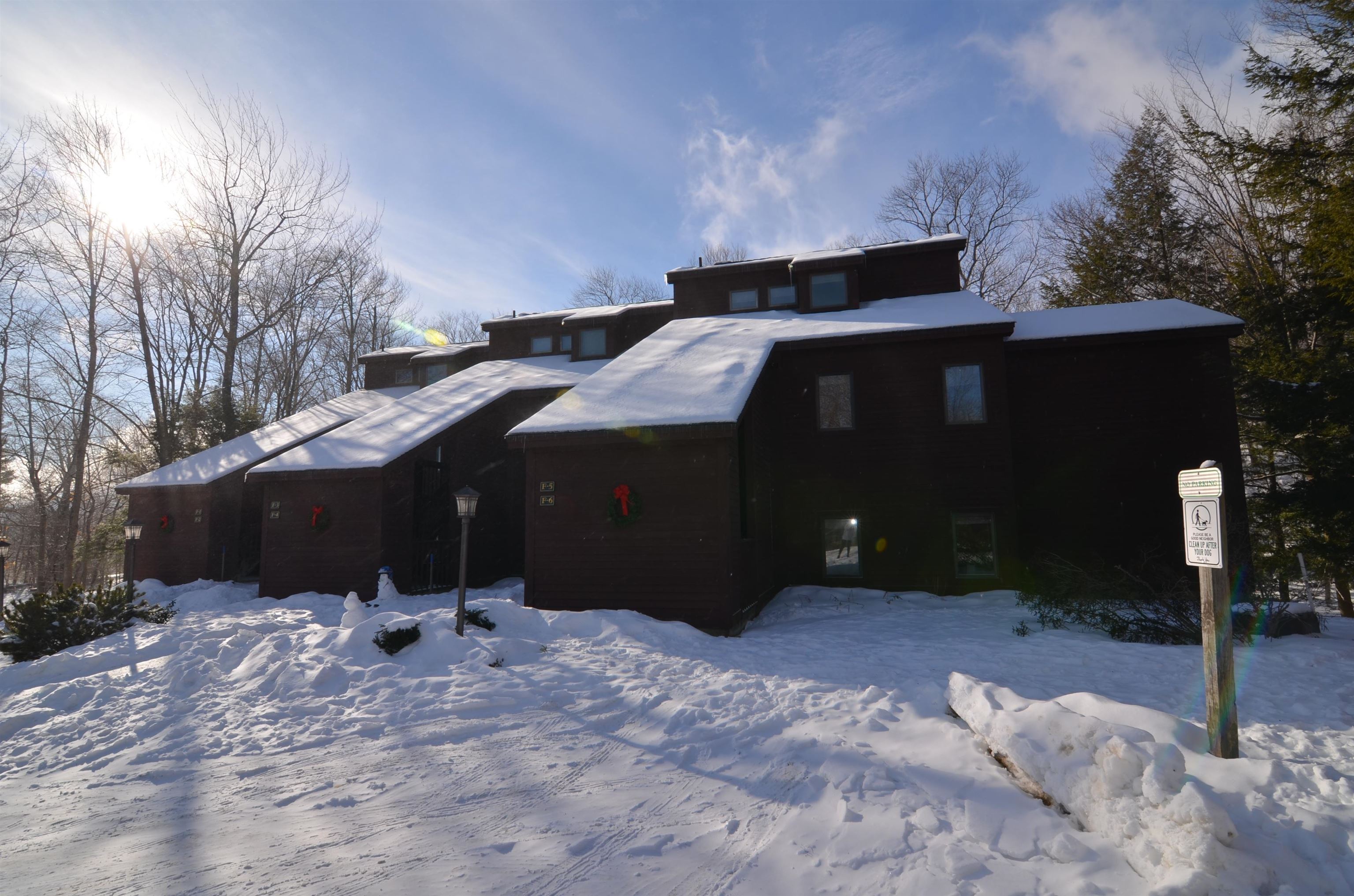 45 Kettlebrook Road, Unit J5 Ludlow, VT 05149 - Photo 2 of 8 Gallery Image 2