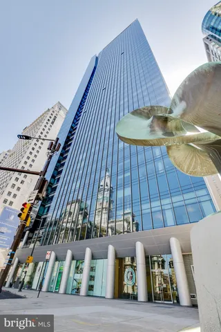 $1,265,000 | 1414 South Penn Square, Unit 24F, Philadelphia, PA 19102