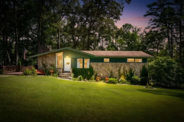 $196,500 | 487 Knollwoods Road, Jasper, TN 37347