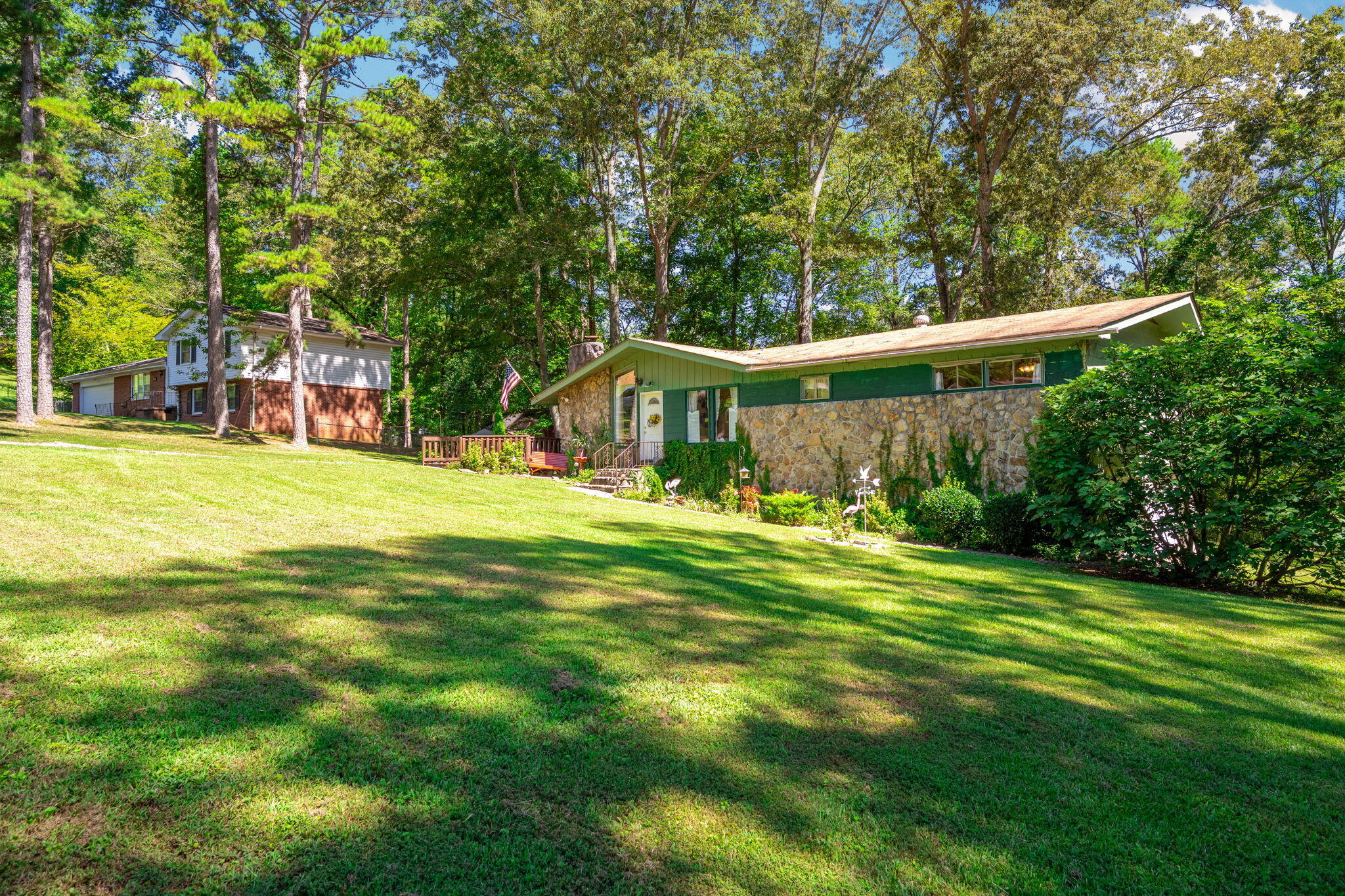 487 Knollwoods Road Jasper, TN 37347 - Photo 4 of 32 5-web-or-mls-DSC_3693
