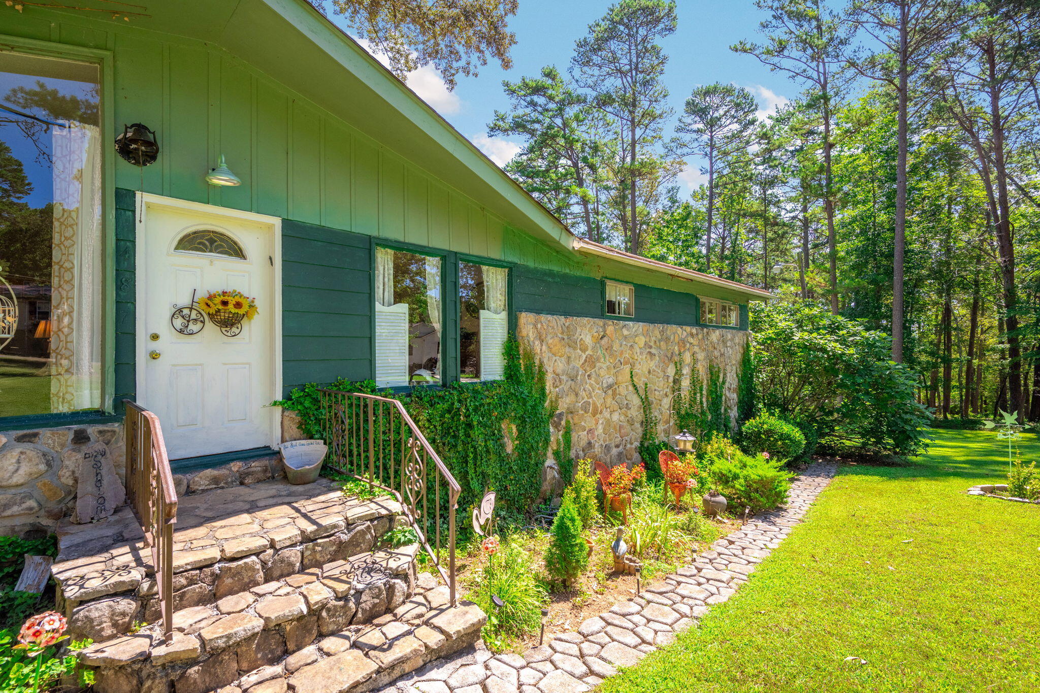 487 Knollwoods Road Jasper, TN 37347 - Photo 6 of 32 7-web-or-mls-DSC_3697