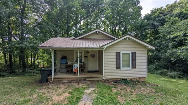 $159,000 | 463 Glovinia Street, Asheboro, NC 27203