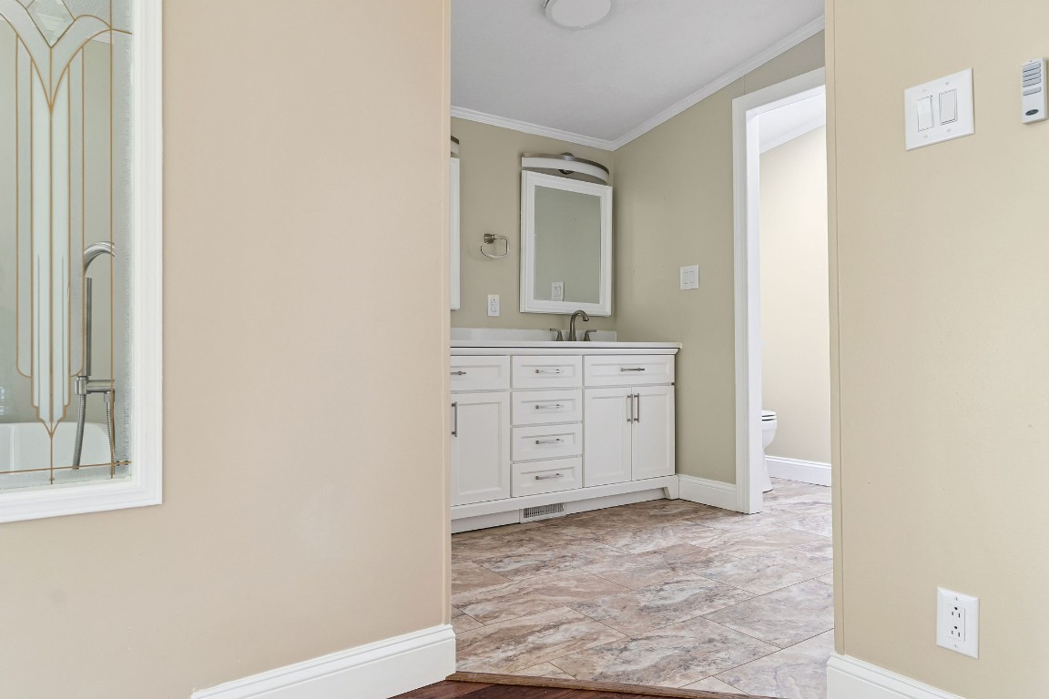 186 Hollenbeck Road Greene, NY 13778 - Photo 11 of 47 Gallery Image 11