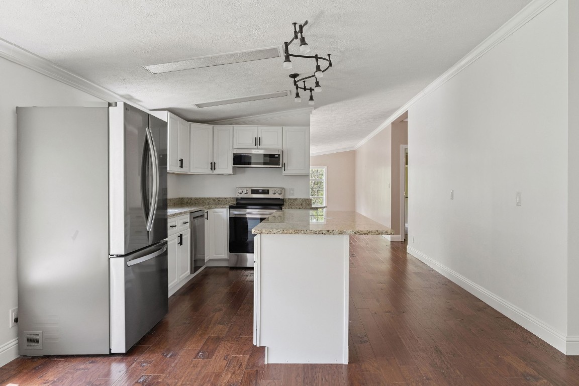 186 Hollenbeck Road Greene, NY 13778 - Photo 15 of 47 Gallery Image 15