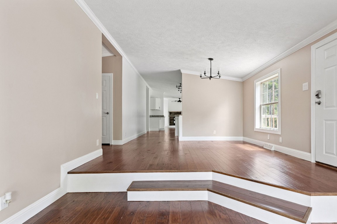 186 Hollenbeck Road Greene, NY 13778 - Photo 5 of 47 Gallery Image 5