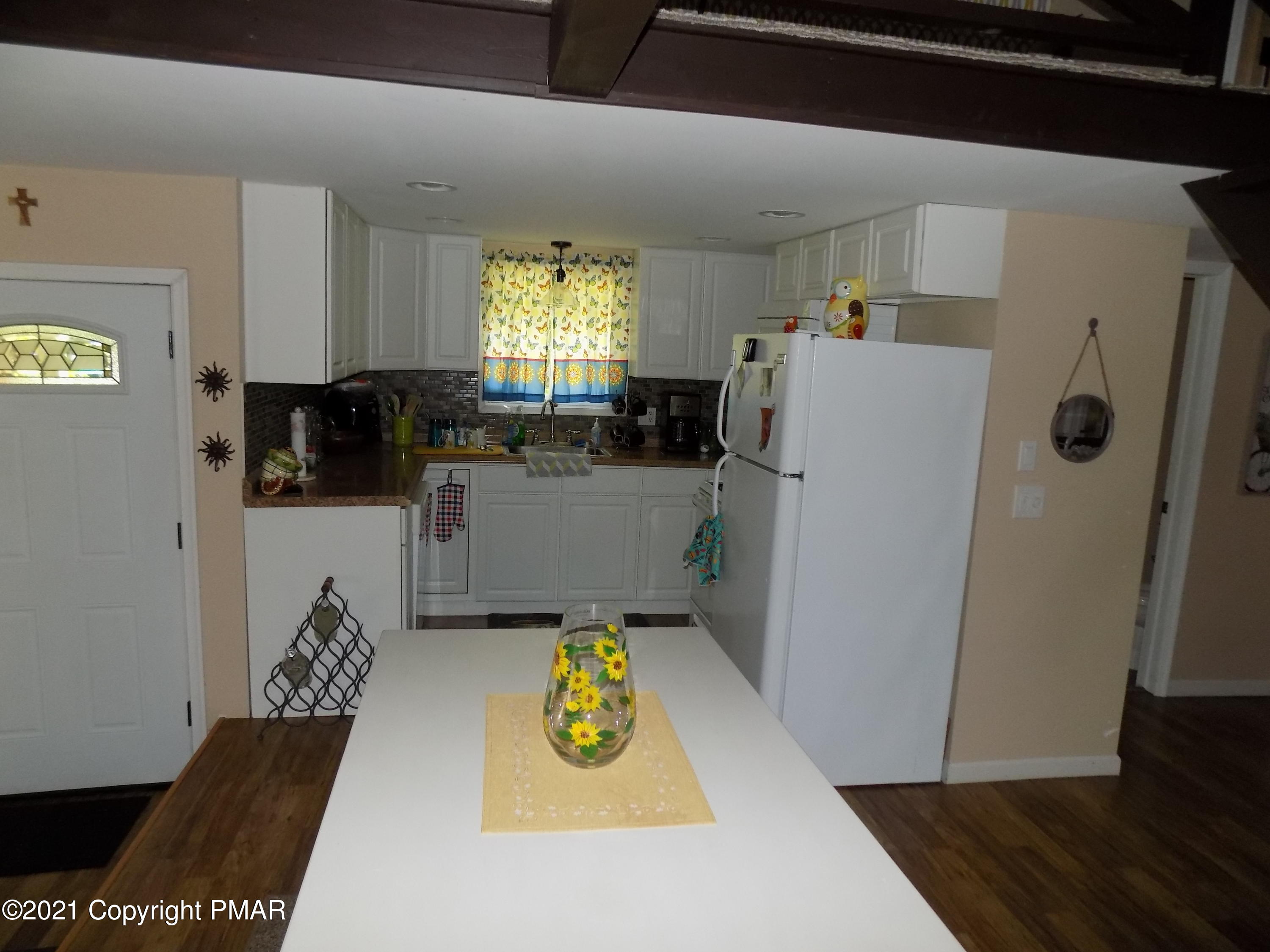 88 Mountain Road Albrightsville, PA 18210 - Photo 6 of 15 DSCN3698