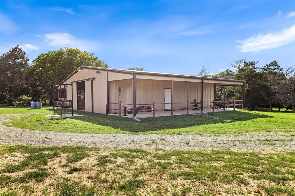 2403 County Road 2224 Decatur, TX 76234 - Photo 5 of 40