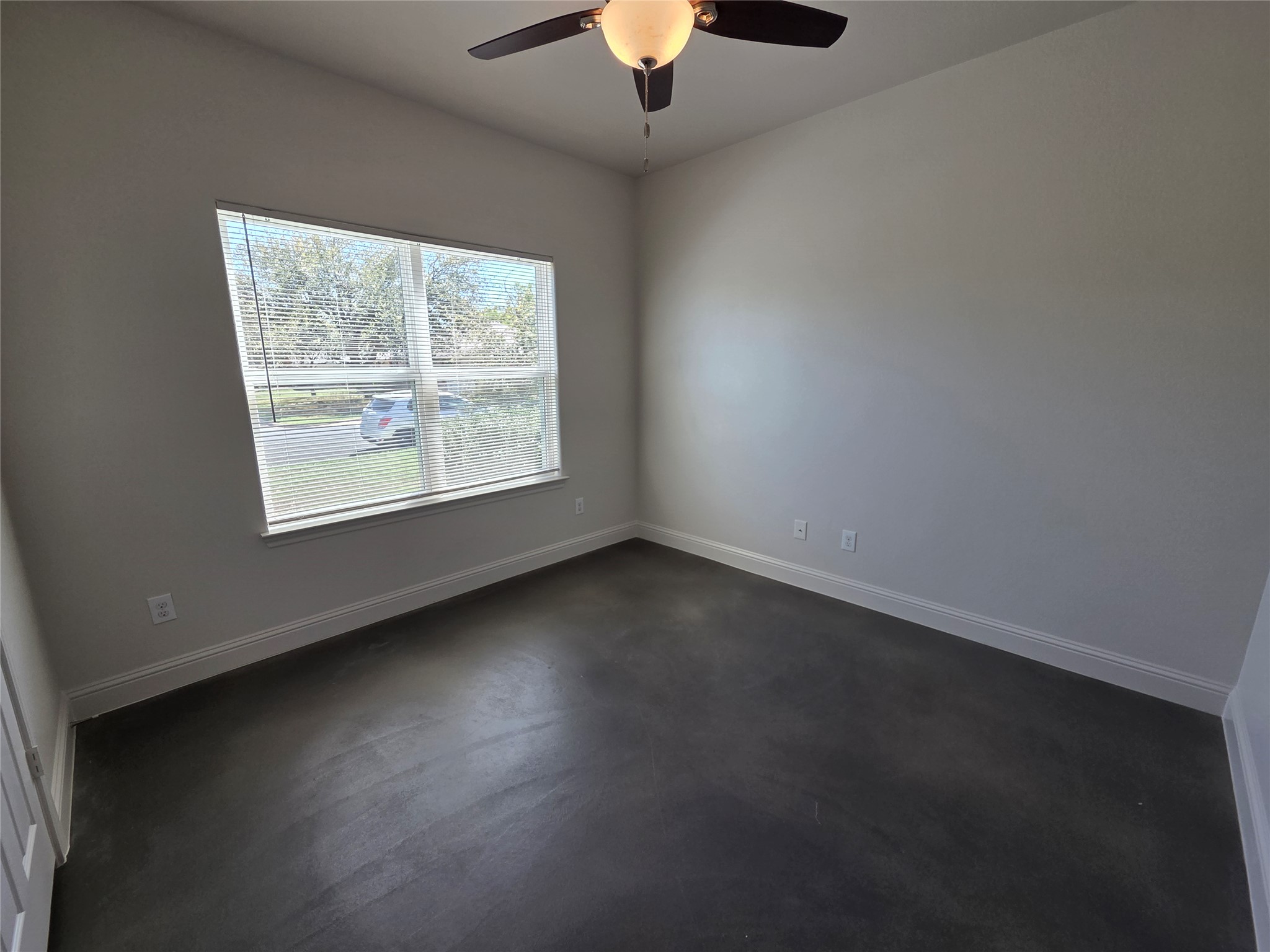 800 Woodview Drive Georgetown, TX 78628 - Photo 11 of 15 Guest Bedroom 2