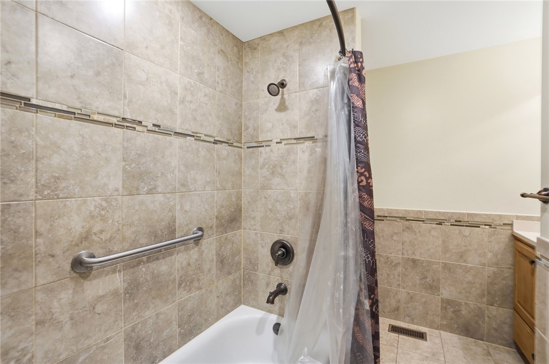 3711 Shakertown Road Beavercreek, OH 45430 - Photo 18 of 58 Gallery Image 18