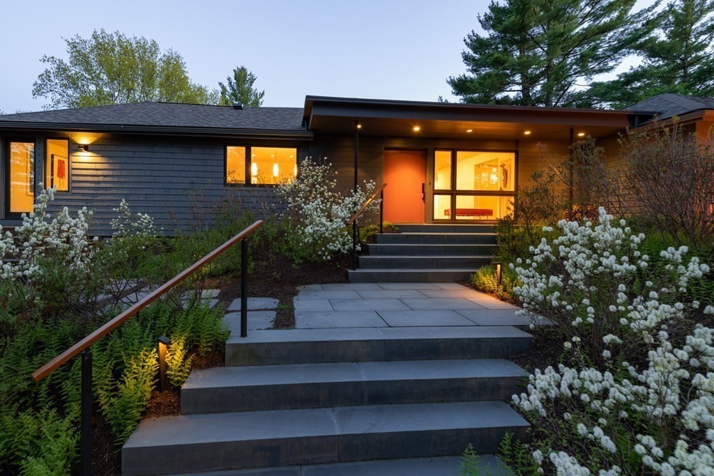 27 Coburn Road Weston, MA 02493 - Photo 26 of 42