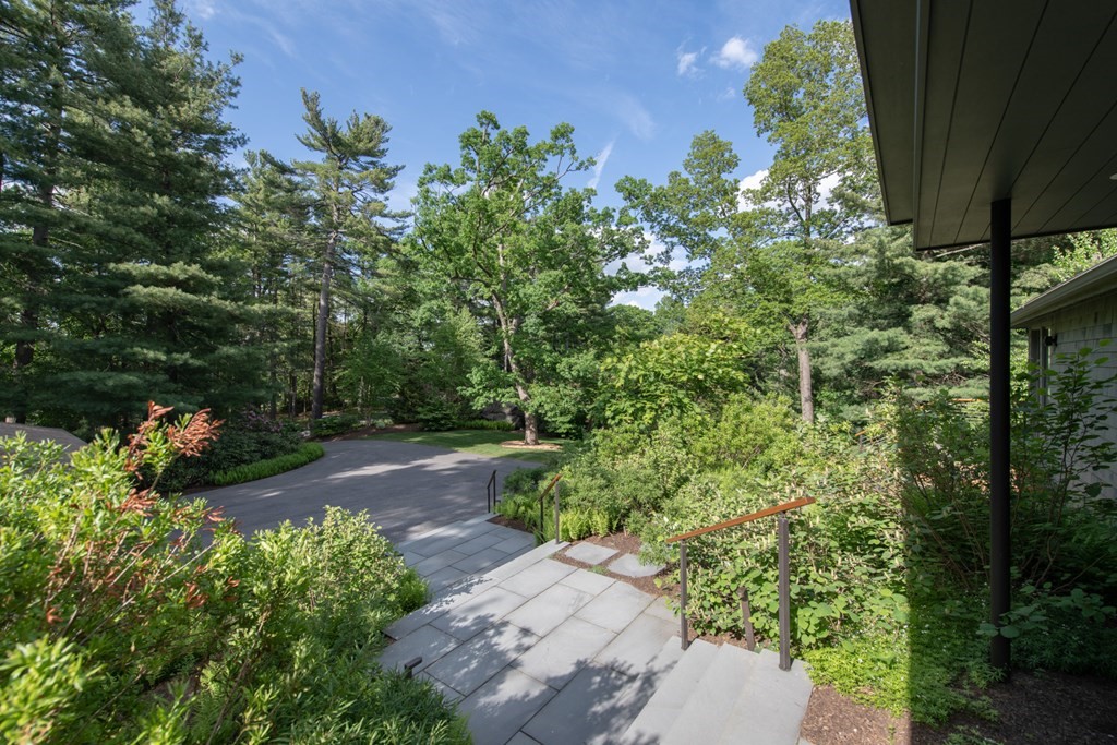 27 Coburn Road Weston, MA 02493 - Photo 40 of 42