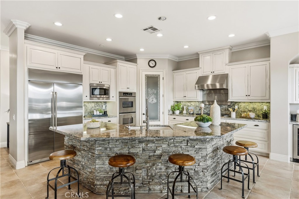 29165 Ridgeline Court Temecula, CA 92590 - Photo 12 of 71