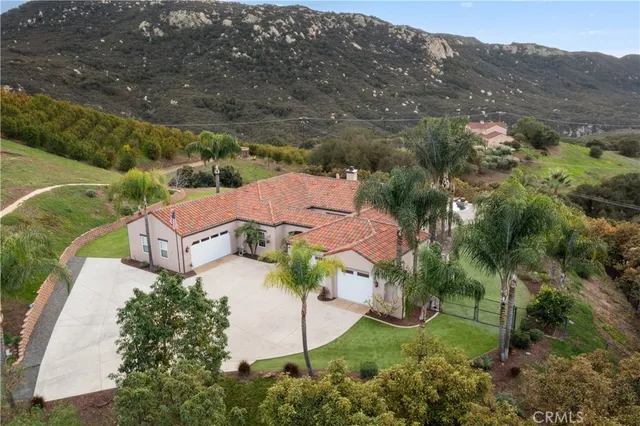 $1,699,900 | 29165 Ridgeline Court, Temecula, CA 92590