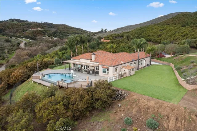 $1,699,900 | 29165 Ridgeline Court, Temecula, CA 92590