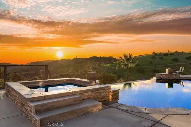 $1,699,900 | 29165 Ridgeline Court, Temecula, CA 92590