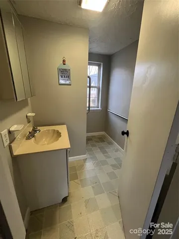 $475,000 | 2333 Cedar Rock Circle, Lenoir, NC 28645