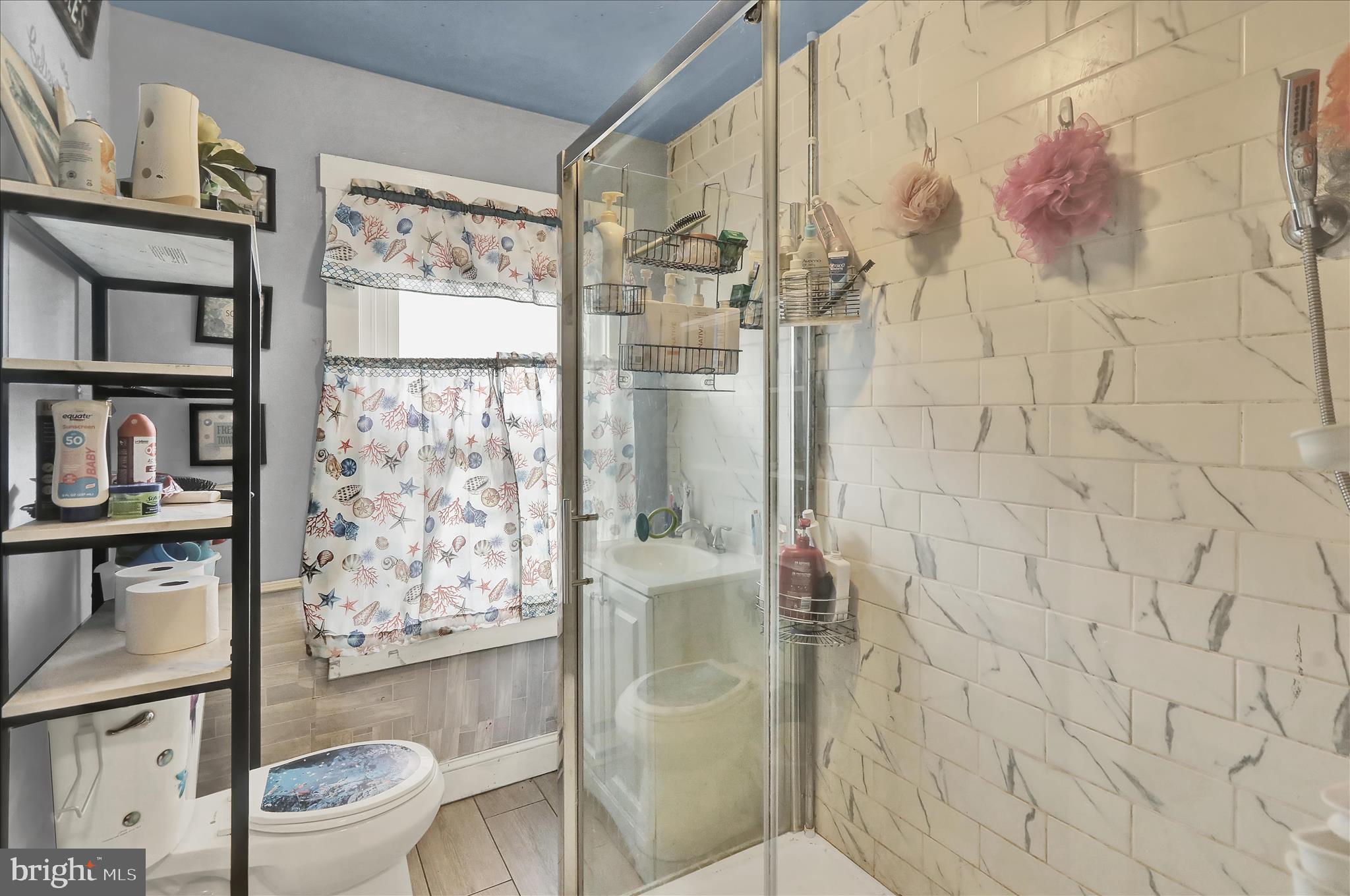 26 East Mohn Street Mohnton, PA 19540 - Photo 11 of 27 Full Bath