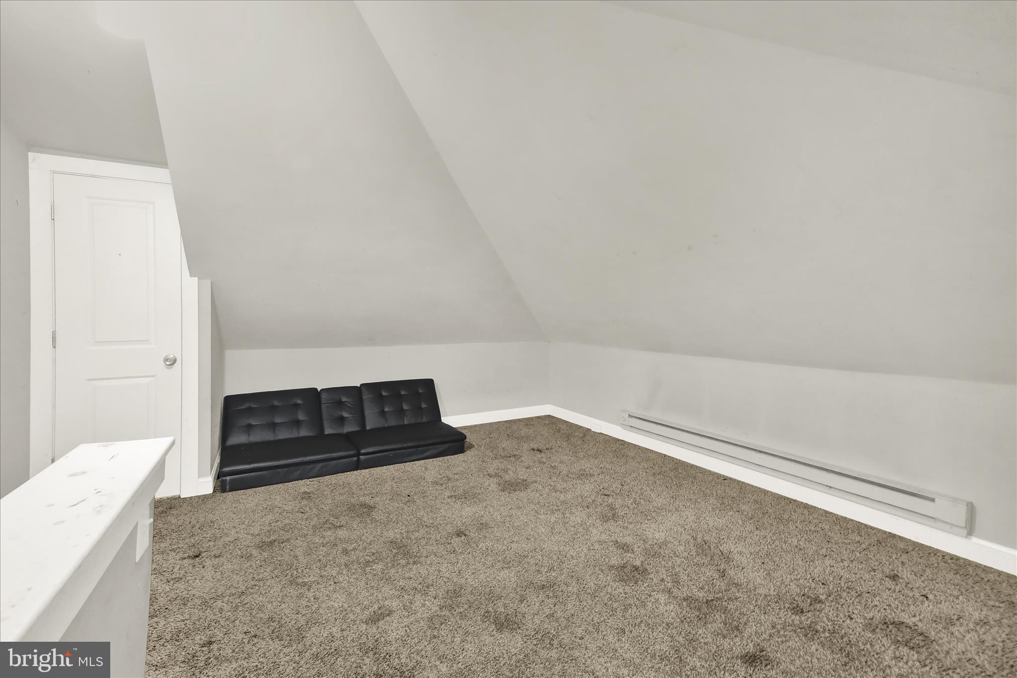 26 East Mohn Street Mohnton, PA 19540 - Photo 17 of 27 3rd Floor Bedroom