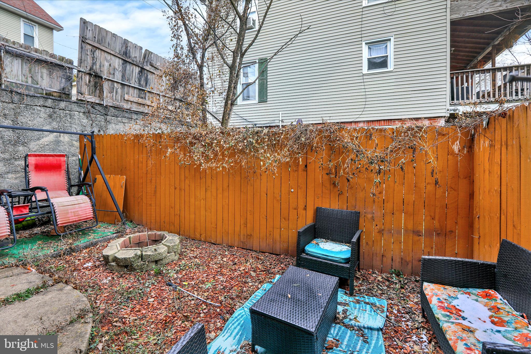 26 East Mohn Street Mohnton, PA 19540 - Photo 27 of 27 Extra Yard Space