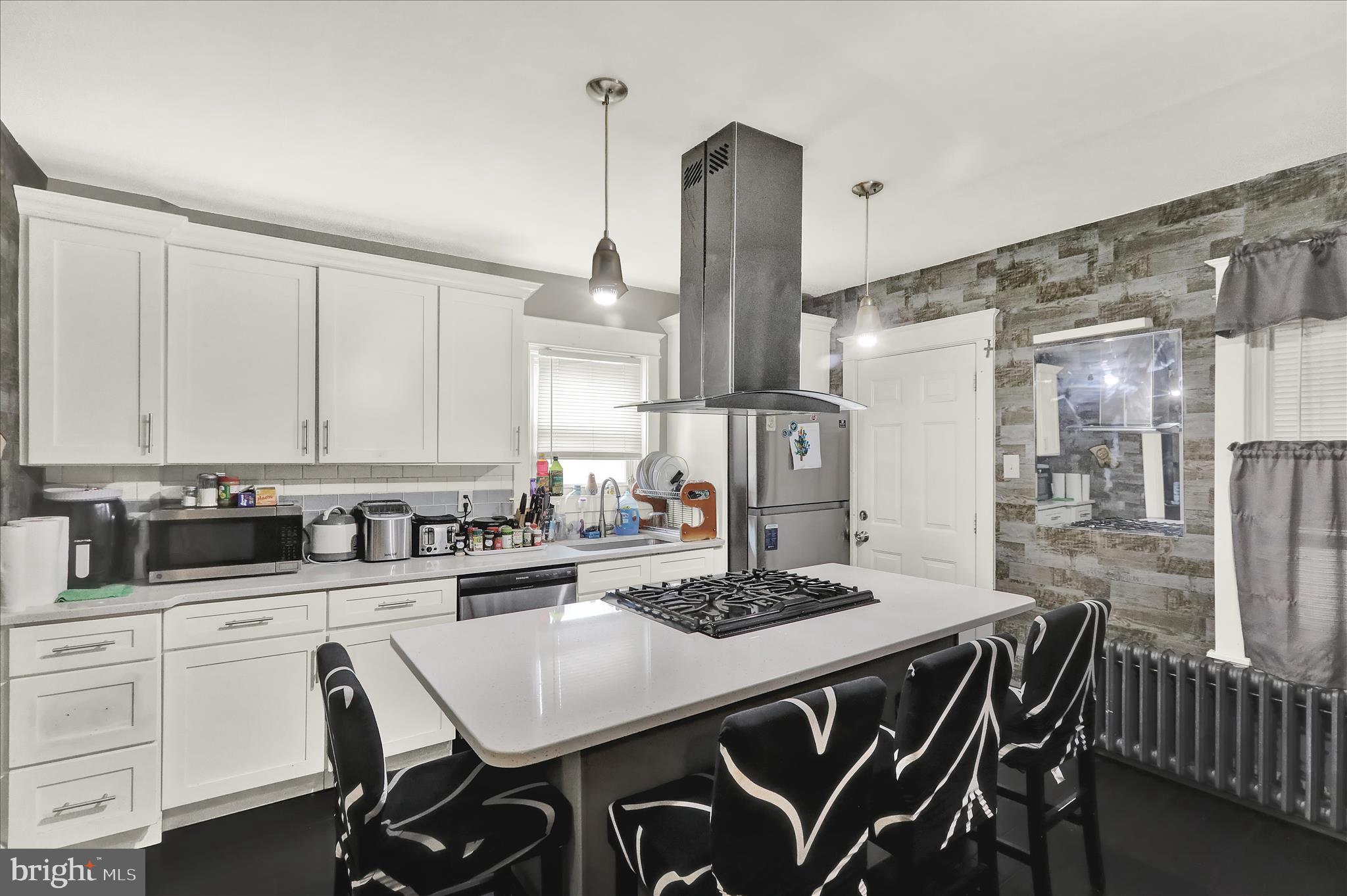 26 East Mohn Street Mohnton, PA 19540 - Photo 7 of 27 Kitchen