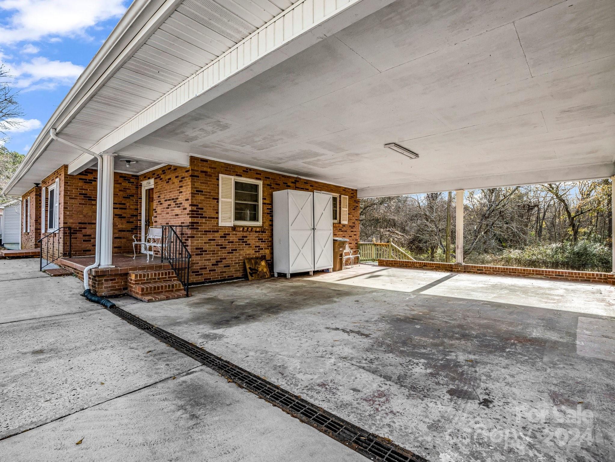 1586 Kings Road Shelby, NC 28150 - Photo 7 of 28 Gallery Image 7