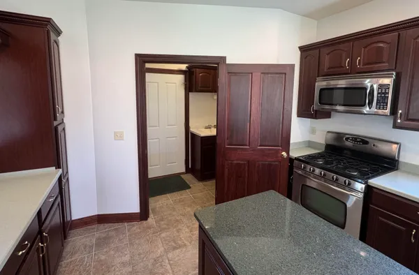 $679,900 | 145 Victoria Circle, Union Grove, WI 53182