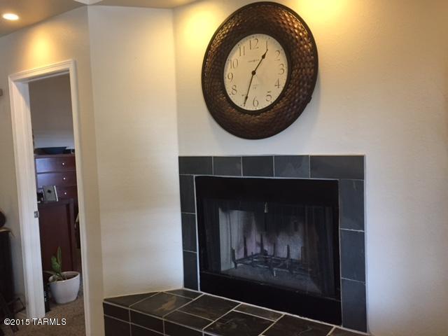 1200 East River Road, Unit J118 Tucson, AZ 85718 - Photo 3 of 21