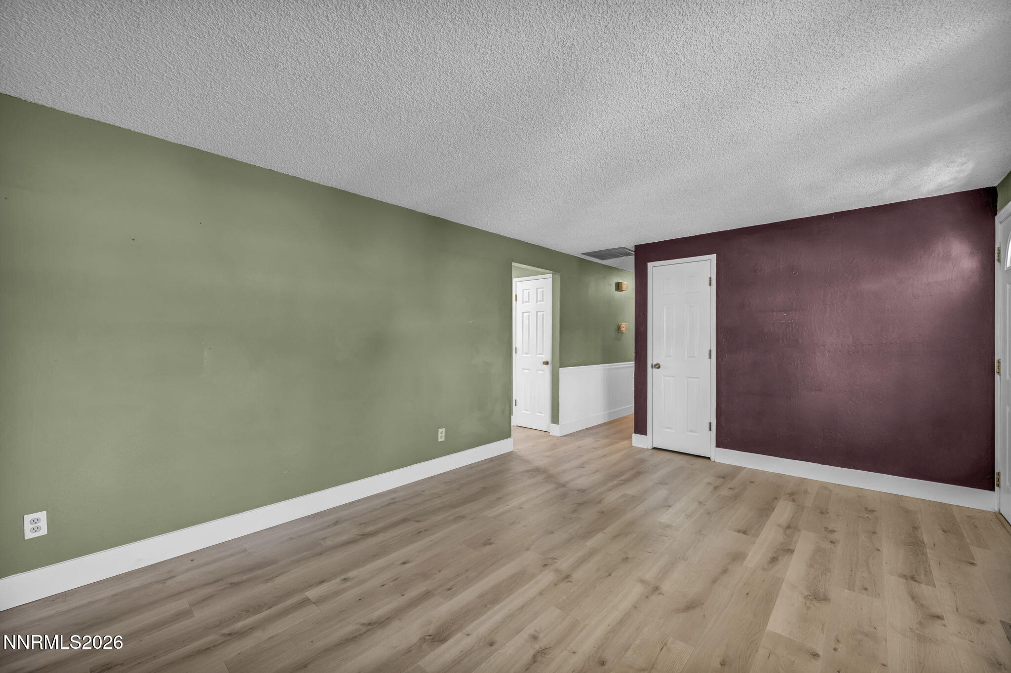 11655 Overland Road Reno, NV 89506 - Photo 10 of 45 64-web-or-mls-11655-overland-rd