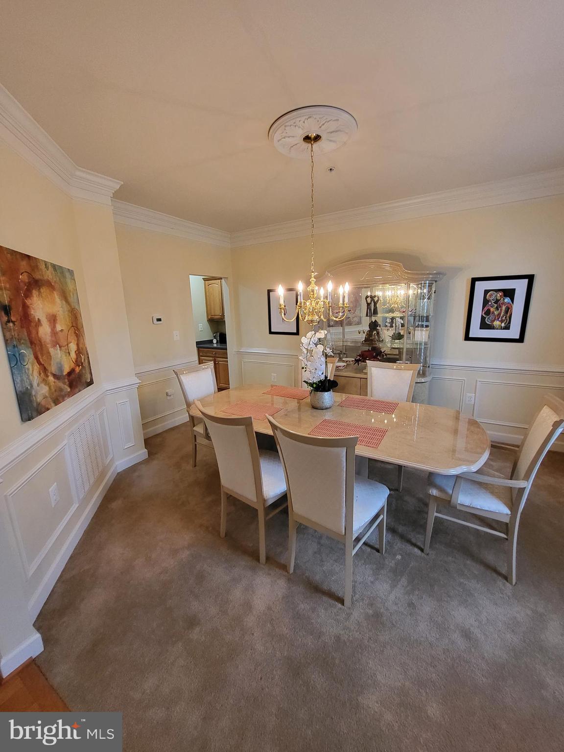 9819 Oxbridge Way Bowie, MD 20721 - Photo 5 of 47