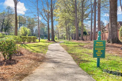 $650,000 | 7211 Baniff Circle, Charlotte, NC 28277