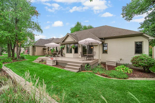 $650,000 | 97 Scotscraig Drive, Valparaiso, IN 46385