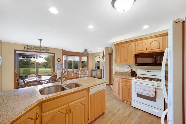 $650,000 | 97 Scotscraig Drive, Valparaiso, IN 46385